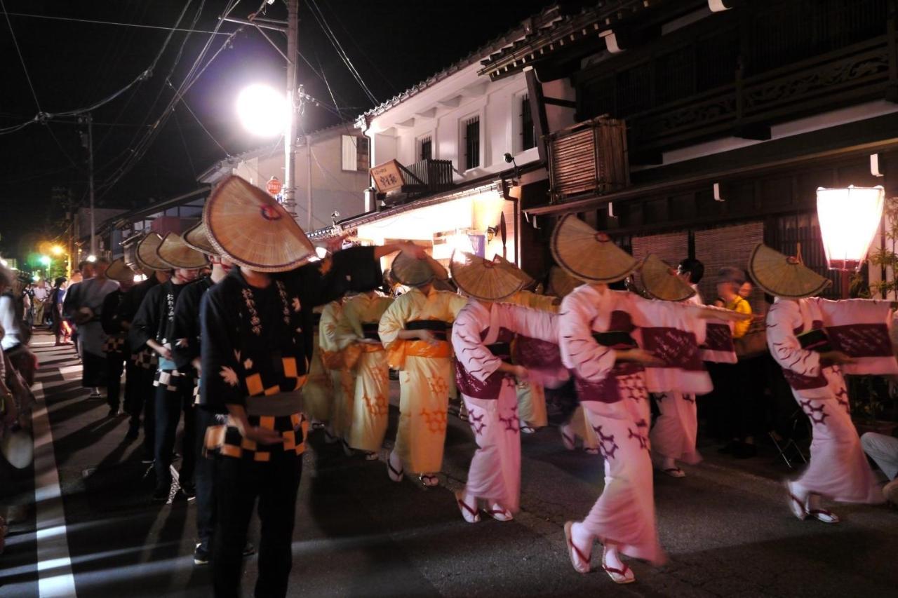 Toyama Town Hotel Bagian luar foto